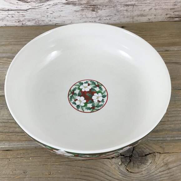 Pfaltzgraff Yuletide Round Vegetable Bowl 8 3/4" X 2 1/4" Christmas-Themed - Picture 5 of 12